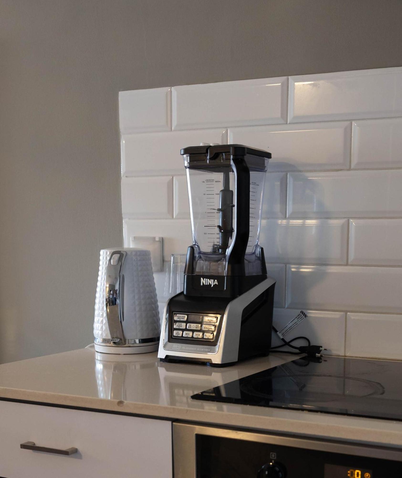 Fisharent Luxury Royal Park Suites Eilat Bagian luar foto